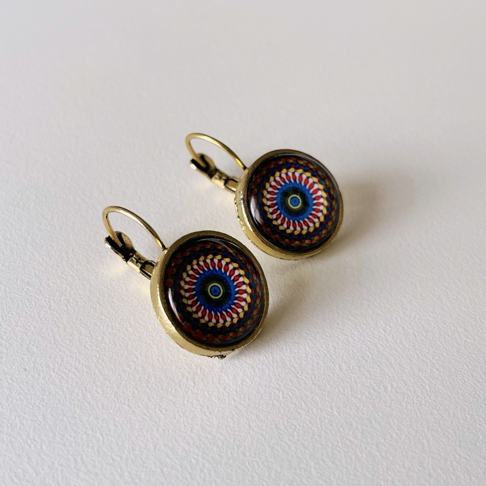 Classic handmade earrings.